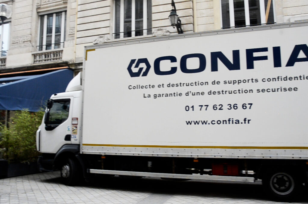 recyclage de materiel informatique - camion