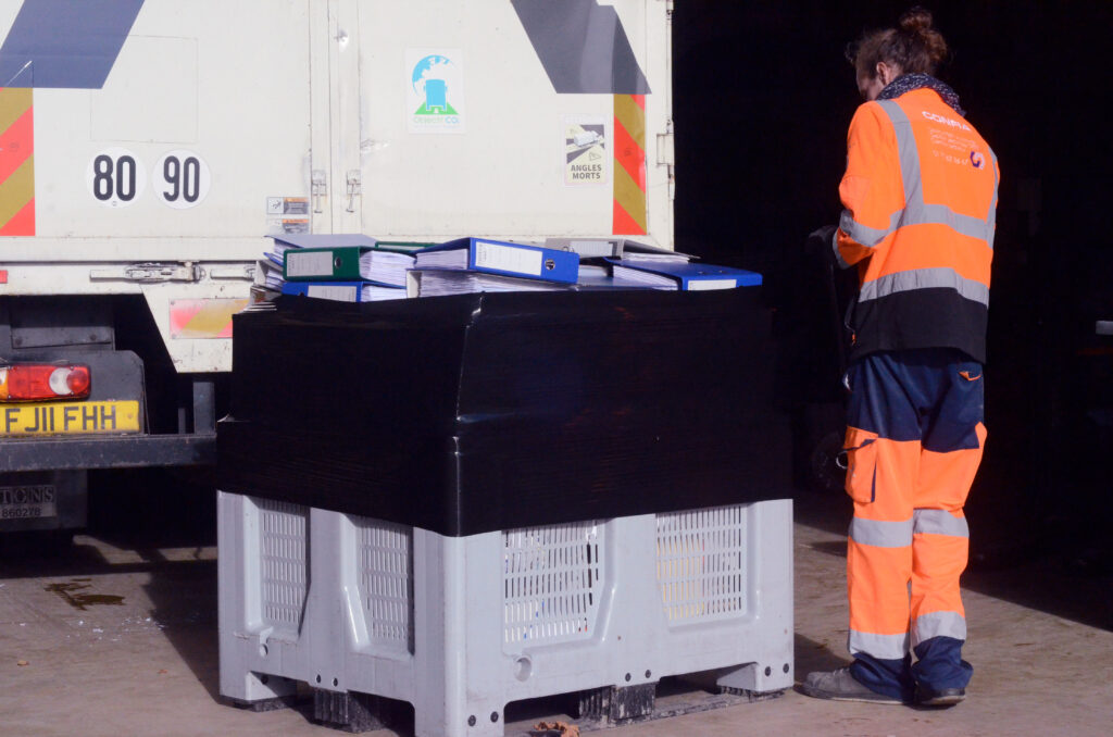 Conditionnement sécurisé des archives confidentielles avant la destruction sécurisée