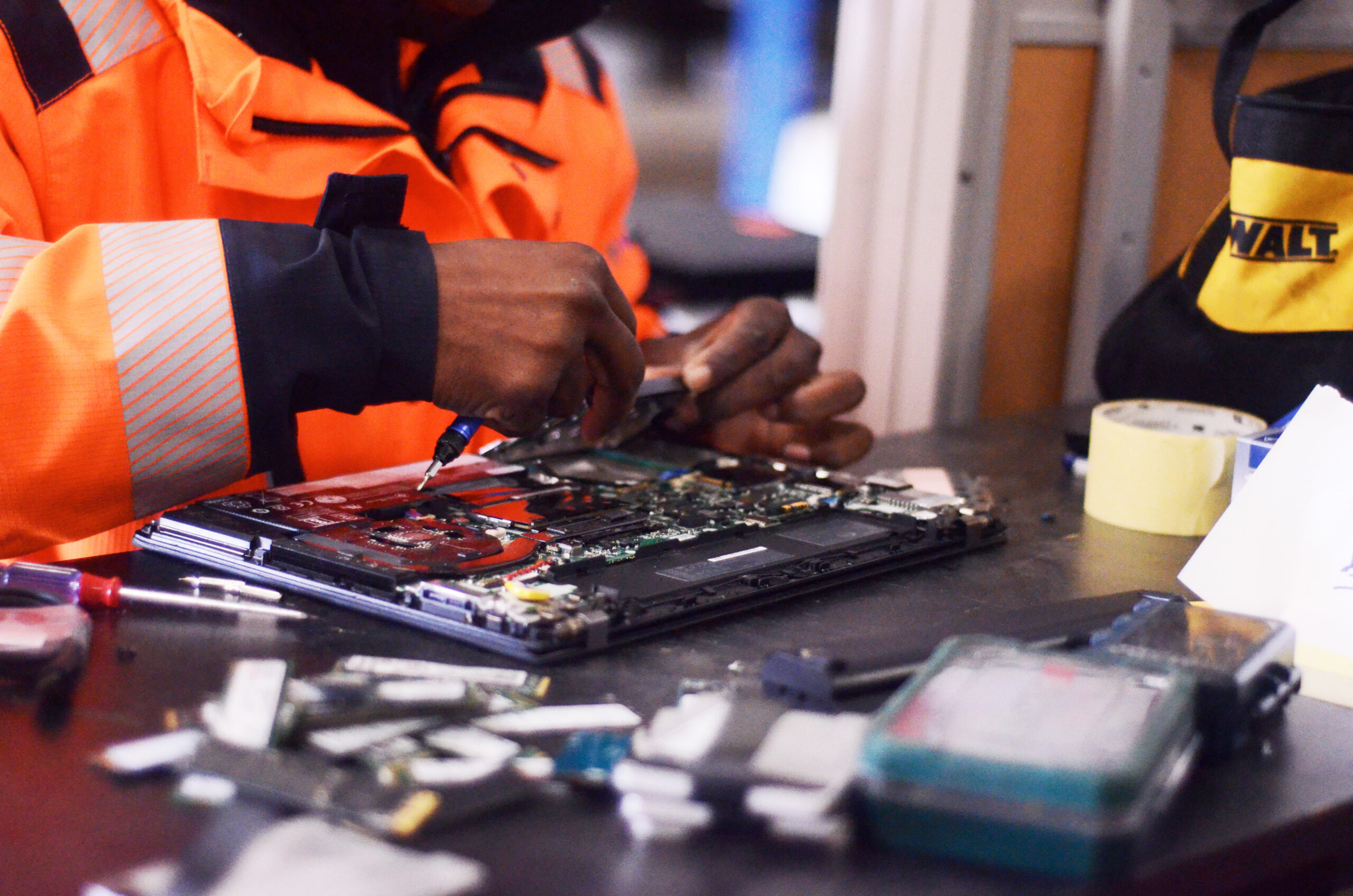 destruction et recyclage de PC portables