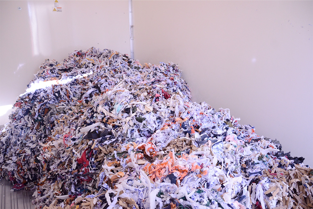 destruction sécurisée d'écussons textiles